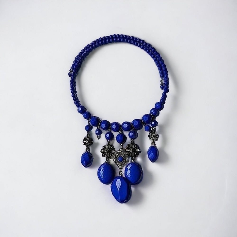PRELOVED • blue beaded bib style wrap choker